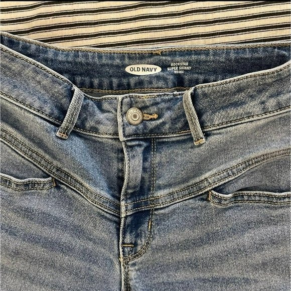 Women’s Jeans Bundle‎ - Picture 3 of 10